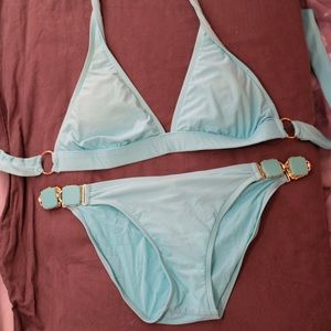 Radio Fiji Aqua Bikini